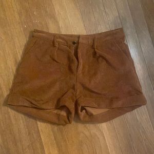 Brown corduroy style shorts
